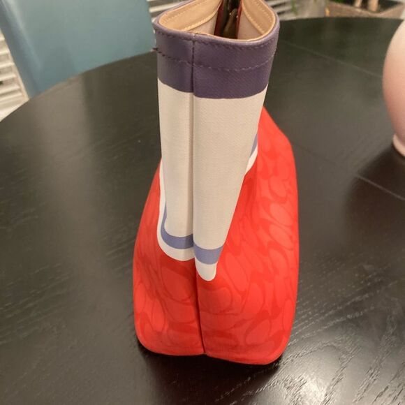 Coach Monogram Red White Striped Canvas Lightweight Top Handle Tote Weekend Bag - Picture 9 of 10